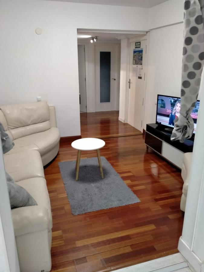 Apartamento Danae Centro Zumaia Buitenkant foto